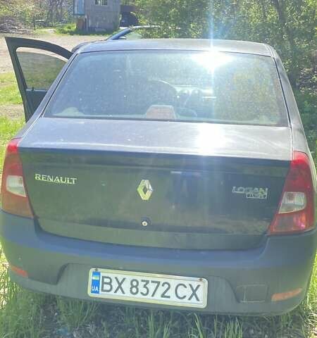 Черный Рено Логан, объемом двигателя 1.4 л и пробегом 280 тыс. км за 3300 $, фото 3 на Automoto.ua