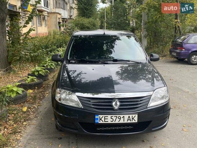 Черный Рено Логан, объемом двигателя 1.4 л и пробегом 145 тыс. км за 5600 $, фото 1 на Automoto.ua
