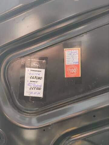 Черный Рено Логан, объемом двигателя 1.39 л и пробегом 173 тыс. км за 4500 $, фото 8 на Automoto.ua