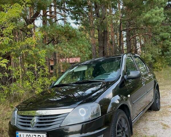 Черный Рено Логан, объемом двигателя 1.6 л и пробегом 74 тыс. км за 4700 $, фото 10 на Automoto.ua