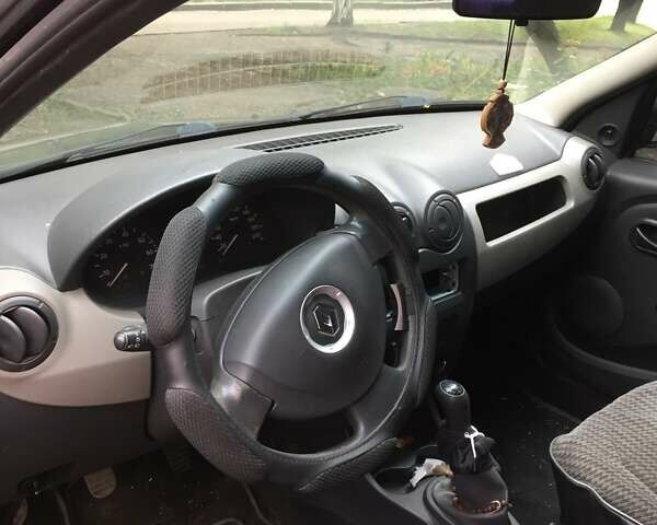 Черный Рено Логан, объемом двигателя 1.39 л и пробегом 224 тыс. км за 2600 $, фото 11 на Automoto.ua