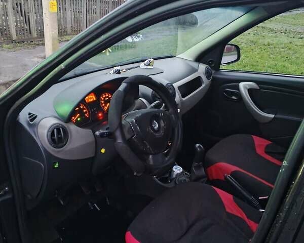 Чорний Рено Логан, об'ємом двигуна 1.39 л та пробігом 210 тис. км за 2900 $, фото 8 на Automoto.ua