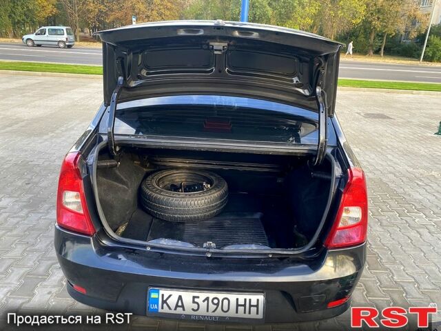 Черный Рено Логан, объемом двигателя 1.6 л и пробегом 235 тыс. км за 3500 $, фото 10 на Automoto.ua