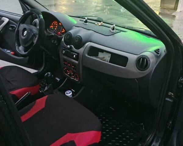 Чорний Рено Логан, об'ємом двигуна 1.39 л та пробігом 210 тис. км за 2900 $, фото 9 на Automoto.ua