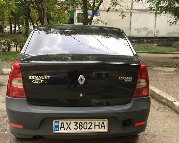 Черный Рено Логан, объемом двигателя 1.39 л и пробегом 224 тыс. км за 2600 $, фото 5 на Automoto.ua