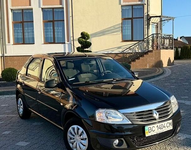 Чорний Рено Логан, об'ємом двигуна 1.39 л та пробігом 95 тис. км за 4550 $, фото 3 на Automoto.ua