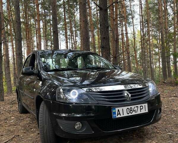 Черный Рено Логан, объемом двигателя 1.6 л и пробегом 74 тыс. км за 4700 $, фото 7 на Automoto.ua