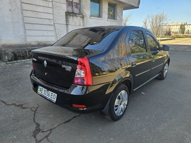 Чорний Рено Логан, об'ємом двигуна 1.6 л та пробігом 70 тис. км за 7300 $, фото 7 на Automoto.ua
