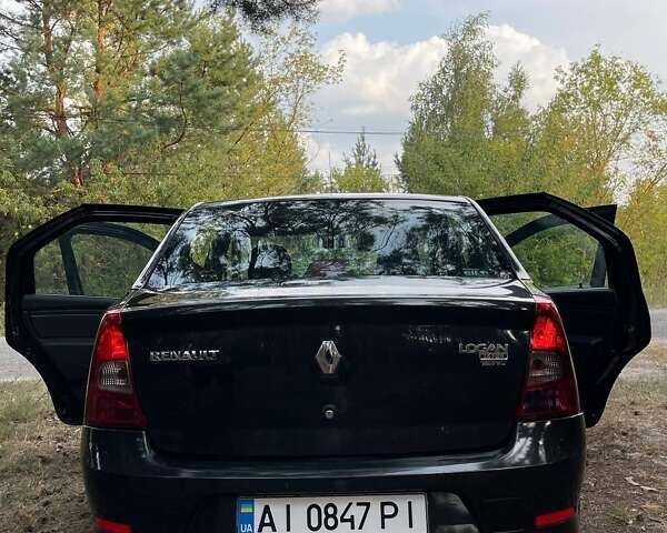 Черный Рено Логан, объемом двигателя 1.6 л и пробегом 74 тыс. км за 4700 $, фото 6 на Automoto.ua