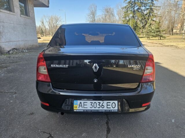 Чорний Рено Логан, об'ємом двигуна 1.6 л та пробігом 70 тис. км за 7300 $, фото 8 на Automoto.ua