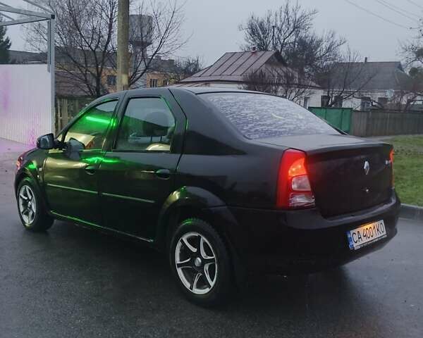 Чорний Рено Логан, об'ємом двигуна 1.39 л та пробігом 210 тис. км за 2900 $, фото 3 на Automoto.ua