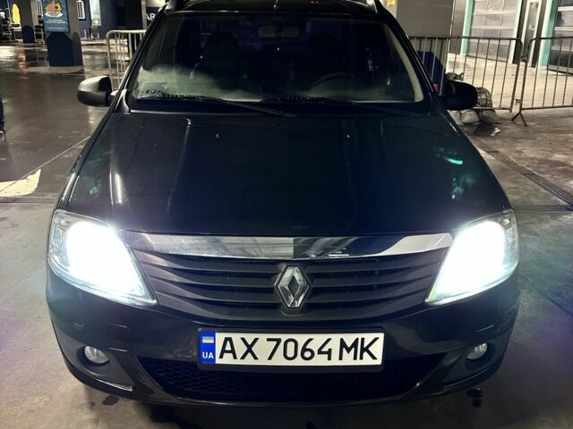Черный Рено Логан, объемом двигателя 1.4 л и пробегом 149 тыс. км за 5200 $, фото 2 на Automoto.ua
