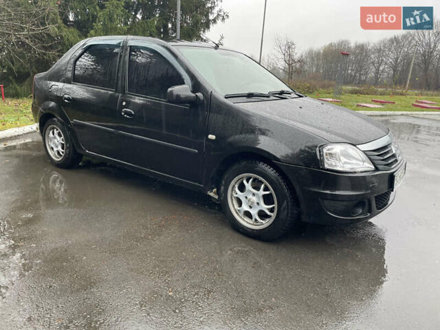 Черный Рено Логан, объемом двигателя 1.39 л и пробегом 350 тыс. км за 4500 $, фото 2 на Automoto.ua