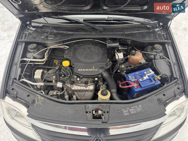 Чорний Рено Логан, об'ємом двигуна 1.39 л та пробігом 198 тис. км за 5150 $, фото 4 на Automoto.ua