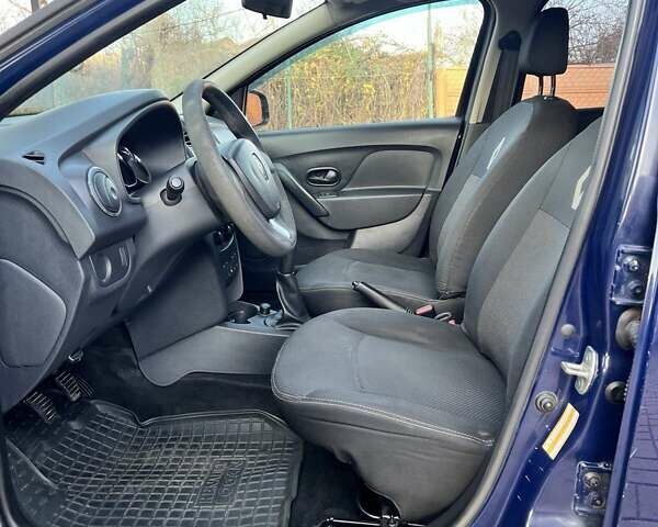 Чорний Рено Логан, об'ємом двигуна 1.46 л та пробігом 245 тис. км за 5500 $, фото 6 на Automoto.ua