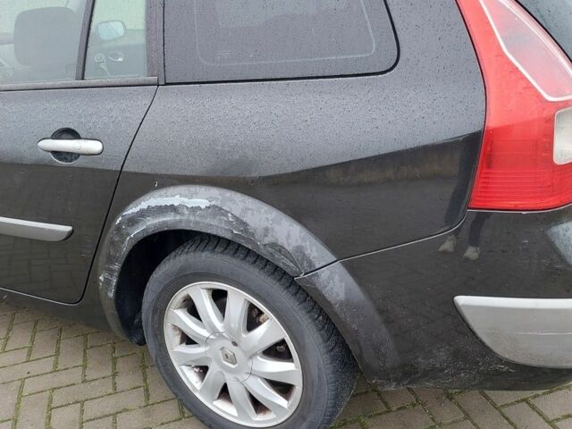 Чорний Рено Логан, об'ємом двигуна 0 л та пробігом 245 тис. км за 2600 $, фото 2 на Automoto.ua