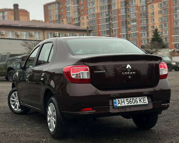 Коричневый Рено Логан, объемом двигателя 0.9 л и пробегом 120 тыс. км за 7000 $, фото 2 на Automoto.ua
