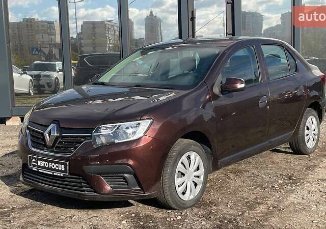 Рено Логан 2017 у Києві на Automoto.ua Коричневий Рено Логан, об'ємом двигуна 1.15 л та пробігом 91 тис. км за 7490 $, фото 2 на Automoto.ua