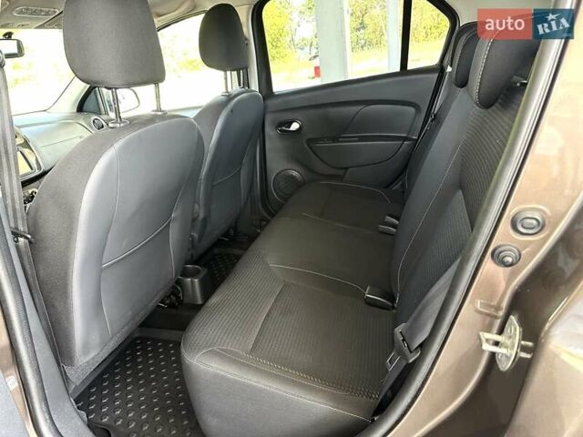Коричневый Рено Логан, объемом двигателя 1.46 л и пробегом 75 тыс. км за 9500 $, фото 17 на Automoto.ua