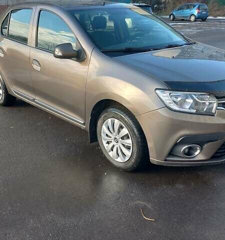 Коричневый Рено Логан, объемом двигателя 1.5 л и пробегом 150 тыс. км за 7900 $, фото 1 на Automoto.ua