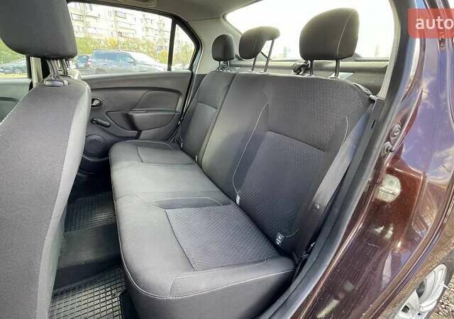 Рено Логан 2017 у Києві на Automoto.ua Коричневий Рено Логан, об'ємом двигуна 1.15 л та пробігом 91 тис. км за 7490 $, фото 9 на Automoto.ua