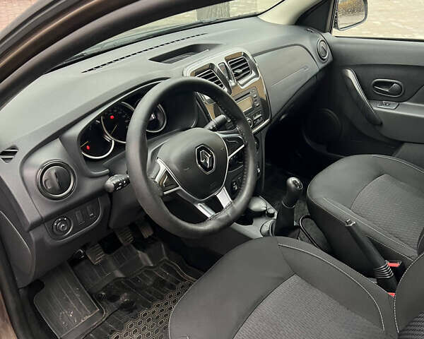 Коричневый Рено Логан, объемом двигателя 1.46 л и пробегом 140 тыс. км за 6999 $, фото 6 на Automoto.ua