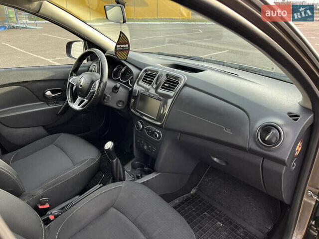 Коричневый Рено Логан, объемом двигателя 1.5 л и пробегом 143 тыс. км за 6800 $, фото 23 на Automoto.ua