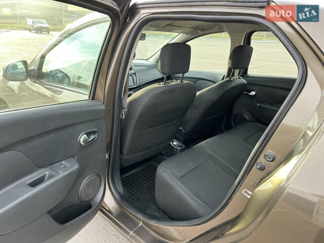 Коричневый Рено Логан, объемом двигателя 1.5 л и пробегом 143 тыс. км за 6800 $, фото 28 на Automoto.ua