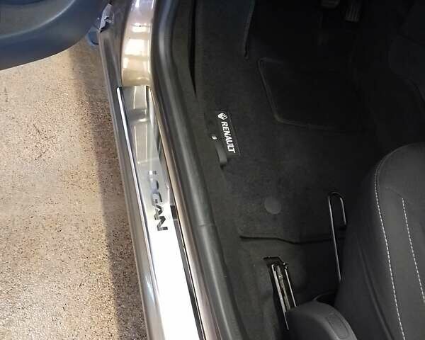 Коричневий Рено Логан, об'ємом двигуна 0.9 л та пробігом 81 тис. км за 10000 $, фото 6 на Automoto.ua