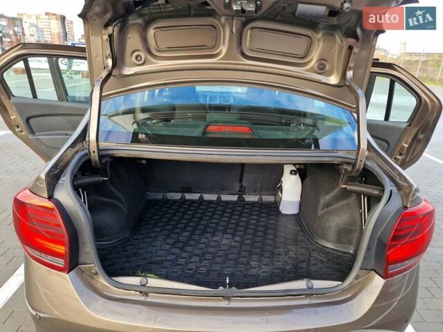 Коричневый Рено Логан, объемом двигателя 0.9 л и пробегом 18 тыс. км за 8000 $, фото 9 на Automoto.ua