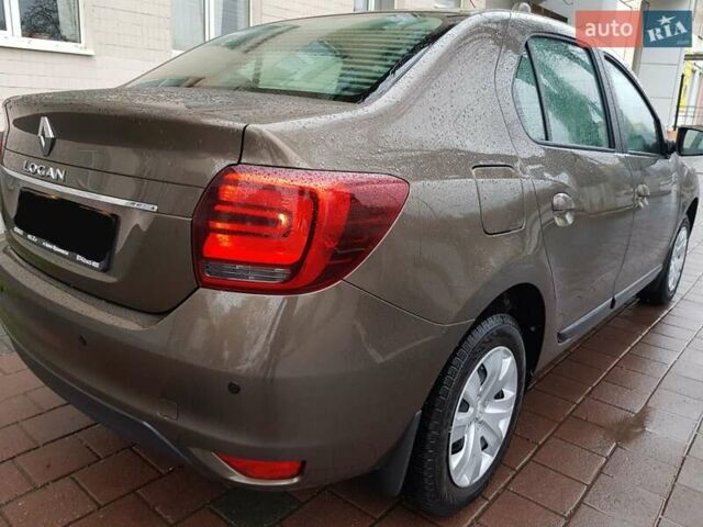 Коричневый Рено Логан, объемом двигателя 0.9 л и пробегом 18 тыс. км за 10800 $, фото 8 на Automoto.ua