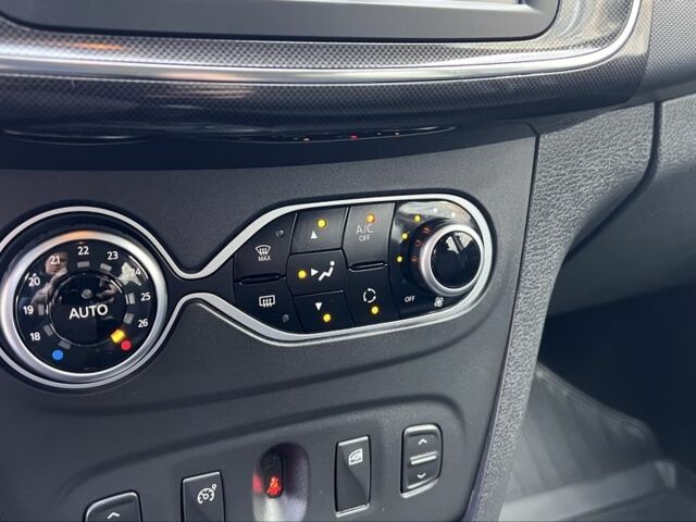 Коричневый Рено Логан, объемом двигателя 1.5 л и пробегом 68 тыс. км за 11300 $, фото 20 на Automoto.ua