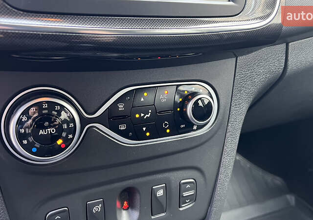 Коричневий Рено Логан, об'ємом двигуна 1.46 л та пробігом 68 тис. км за 11300 $, фото 42 на Automoto.ua