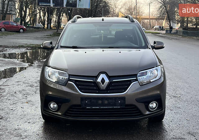 Коричневий Рено Логан, об'ємом двигуна 1.46 л та пробігом 68 тис. км за 11300 $, фото 1 на Automoto.ua