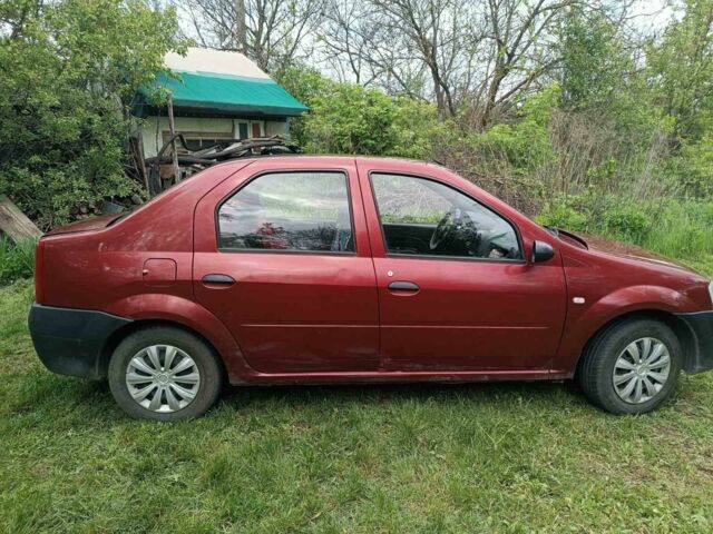 Червоний Рено Логан, об'ємом двигуна 1.4 л та пробігом 2 тис. км за 2500 $, фото 3 на Automoto.ua