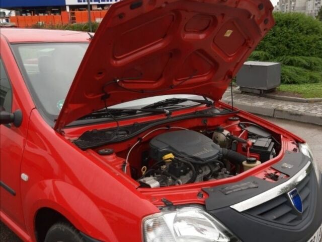 Червоний Рено Логан, об'ємом двигуна 1.4 л та пробігом 140 тис. км за 3500 $, фото 2 на Automoto.ua