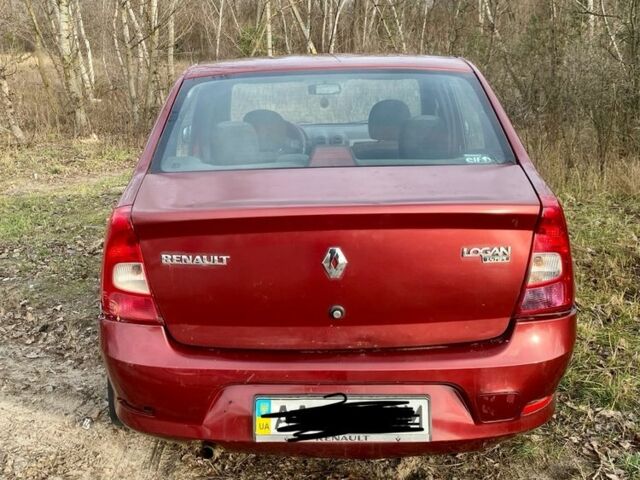 Красный Рено Логан, объемом двигателя 1.4 л и пробегом 179 тыс. км за 1850 $, фото 5 на Automoto.ua