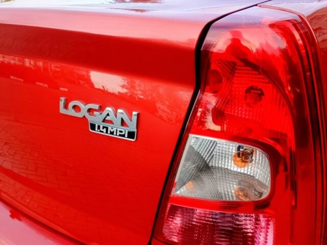 Красный Рено Логан, объемом двигателя 0 л и пробегом 131 тыс. км за 6500 $, фото 5 на Automoto.ua