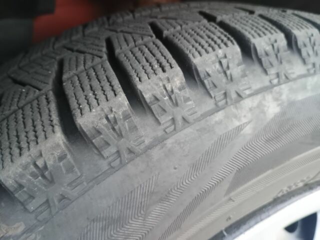 Красный Рено Логан, объемом двигателя 0 л и пробегом 131 тыс. км за 6500 $, фото 14 на Automoto.ua