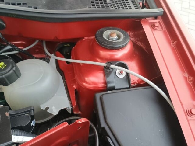 Красный Рено Логан, объемом двигателя 0 л и пробегом 131 тыс. км за 6500 $, фото 19 на Automoto.ua