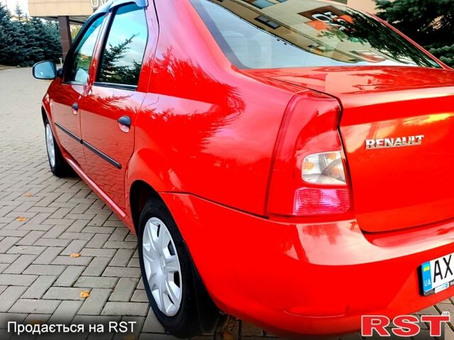 Красный Рено Логан, объемом двигателя 1.4 л и пробегом 130 тыс. км за 6450 $, фото 3 на Automoto.ua