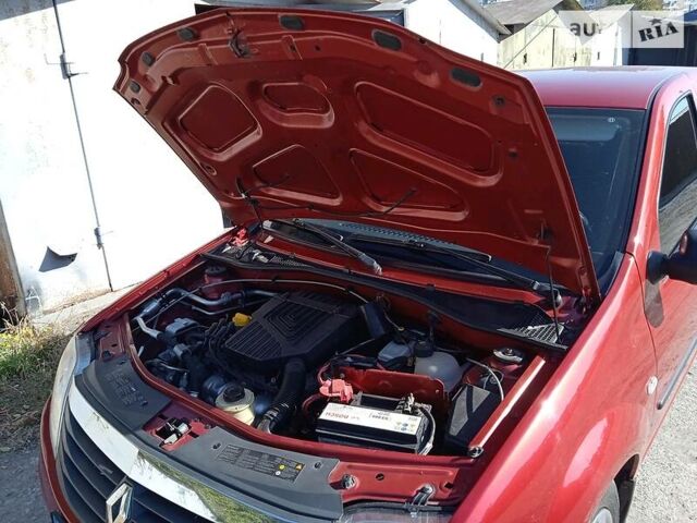 Красный Рено Логан, объемом двигателя 1.4 л и пробегом 120 тыс. км за 6000 $, фото 8 на Automoto.ua