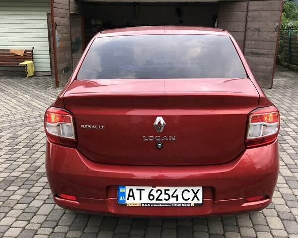 Красный Рено Логан, объемом двигателя 1.46 л и пробегом 67 тыс. км за 7600 $, фото 2 на Automoto.ua