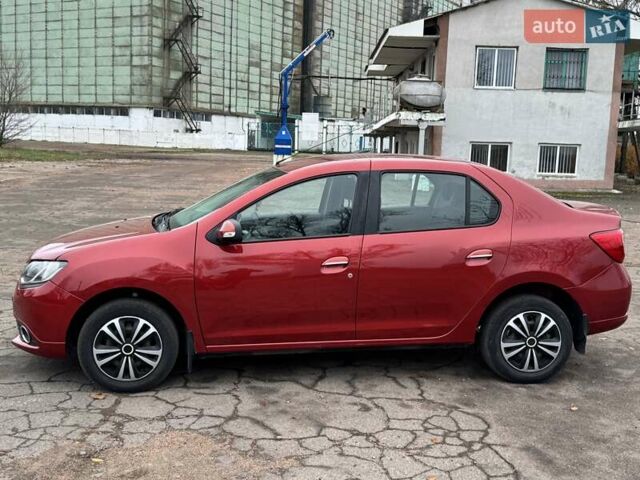 Красный Рено Логан, объемом двигателя 1.6 л и пробегом 273 тыс. км за 5550 $, фото 8 на Automoto.ua