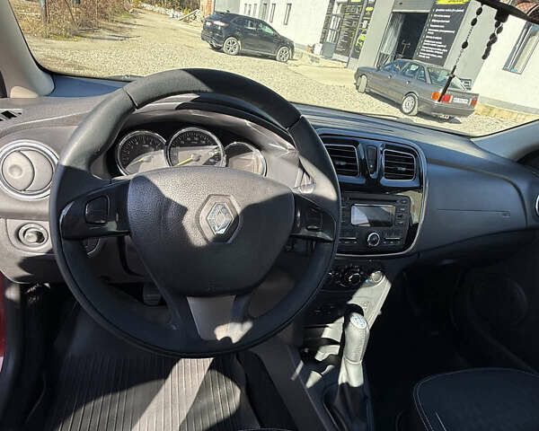 Червоний Рено Логан, об'ємом двигуна 1.15 л та пробігом 220 тис. км за 4200 $, фото 7 на Automoto.ua