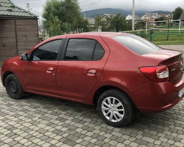 Красный Рено Логан, объемом двигателя 1.46 л и пробегом 67 тыс. км за 7600 $, фото 3 на Automoto.ua