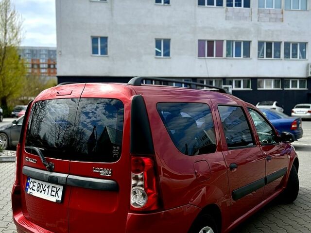 Красный Рено Логан, объемом двигателя 1.6 л и пробегом 304 тыс. км за 5500 $, фото 3 на Automoto.ua