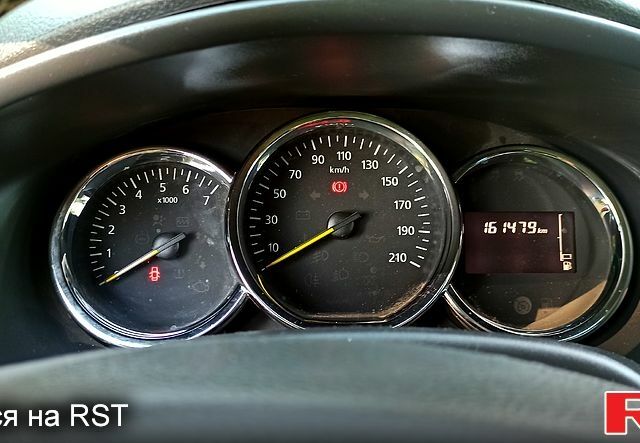Червоний Рено Логан, об'ємом двигуна 1.5 л та пробігом 161 тис. км за 8500 $, фото 2 на Automoto.ua