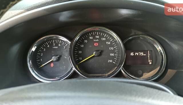 Червоний Рено Логан, об'ємом двигуна 1.46 л та пробігом 161 тис. км за 8500 $, фото 2 на Automoto.ua