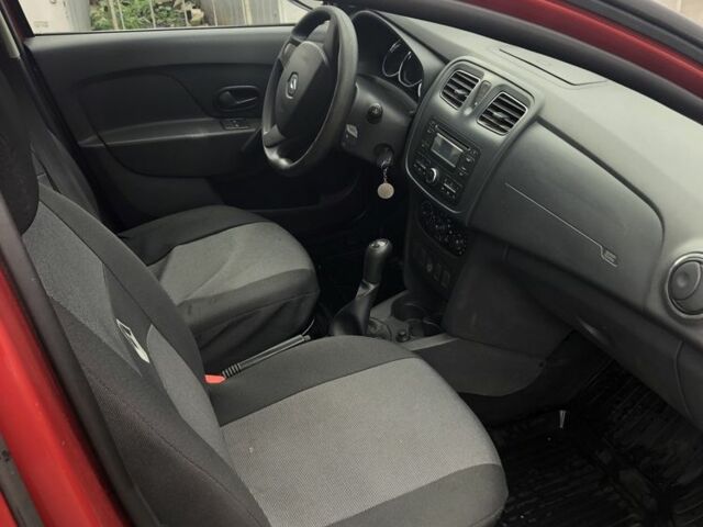 Червоний Рено Логан, об'ємом двигуна 0 л та пробігом 72 тис. км за 7500 $, фото 10 на Automoto.ua